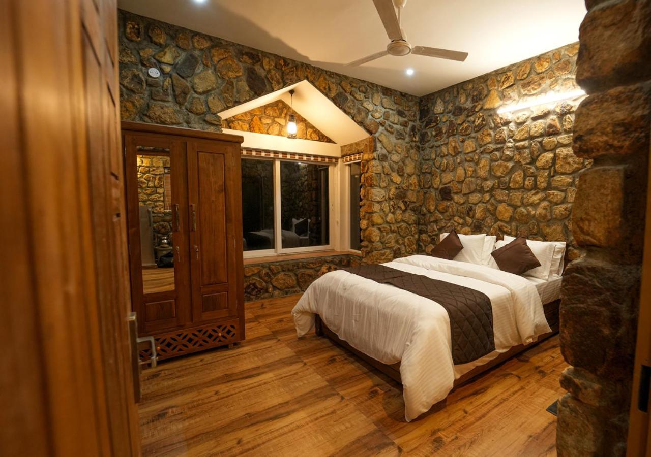 Tiyans Stone Castle Private Tea Villa Vagamon By Voye Homes Экстерьер фото